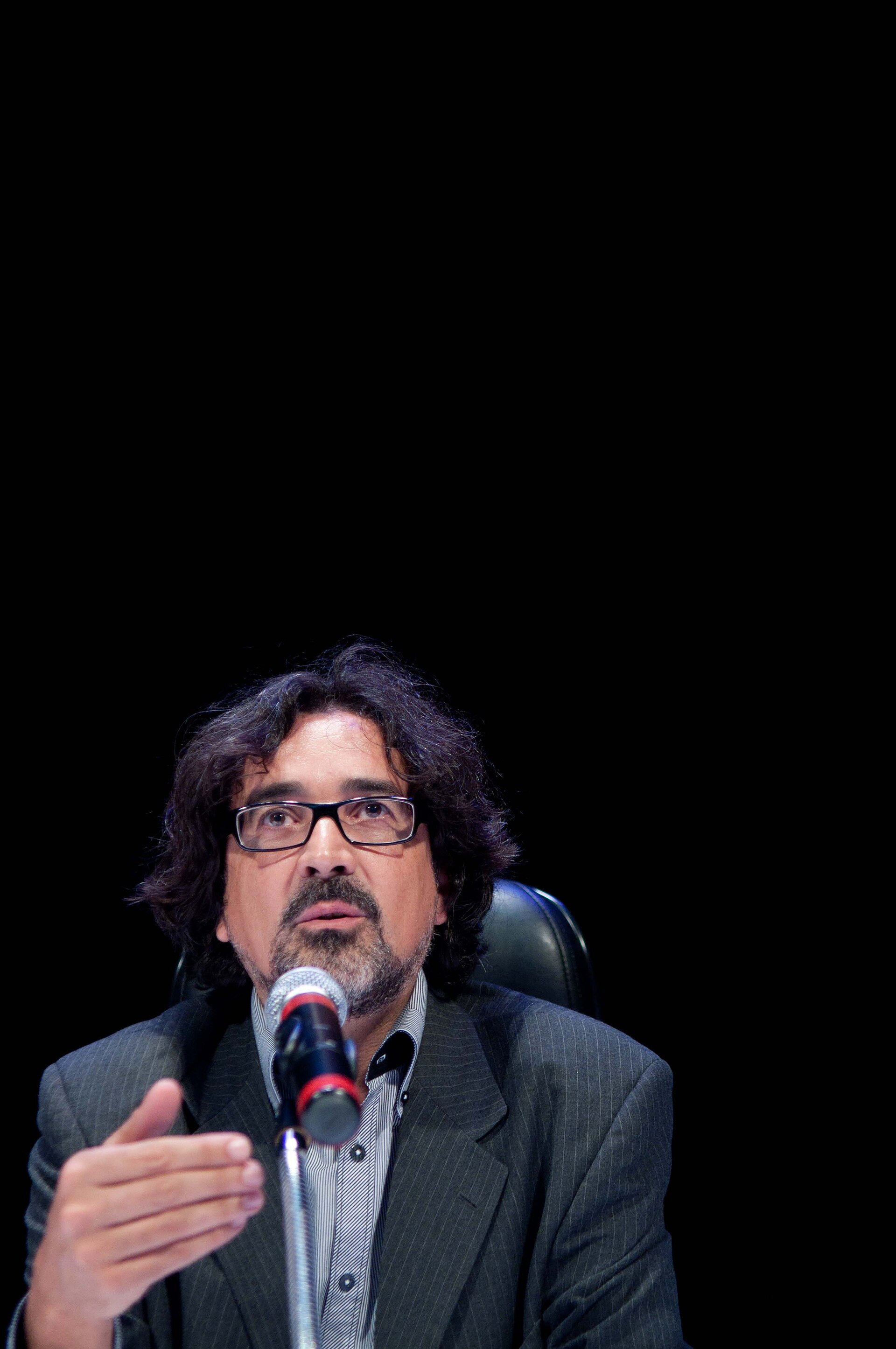 O Secretário Executivo, Vitor Ortiz, acompanhou a Ministra da Cultura, Ana de Hollanda na tarde da última quarta-feira (12) em reunião com servidores do ministério no Complexo Cultural FUNARTE, em Brasília. Foto: Pedro França/MinC