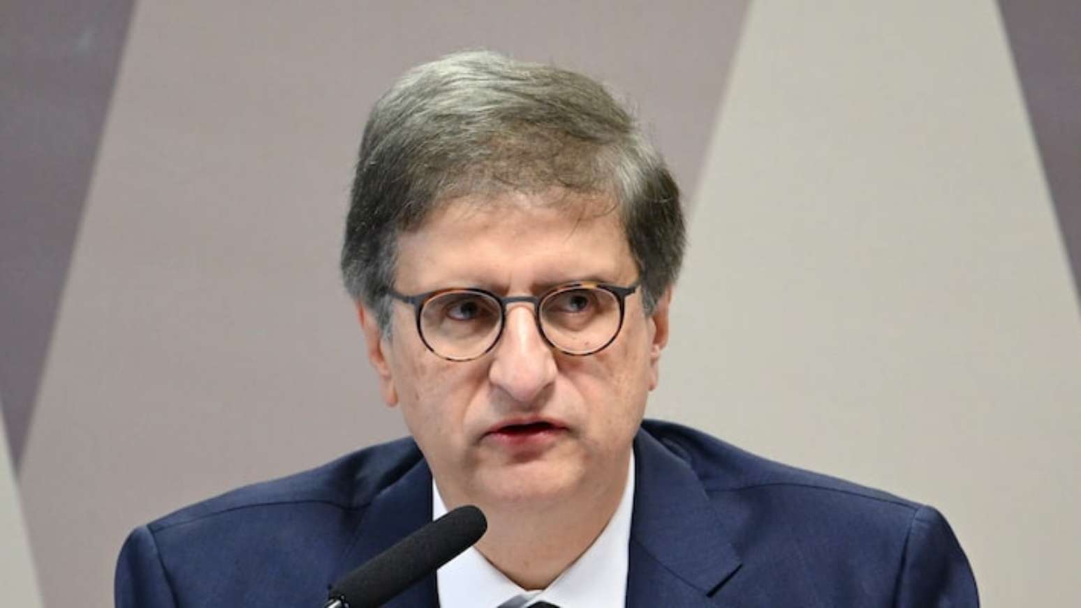 Paulo Gonet participou de evento organizado por Gilmar Mendes em Lisboa
