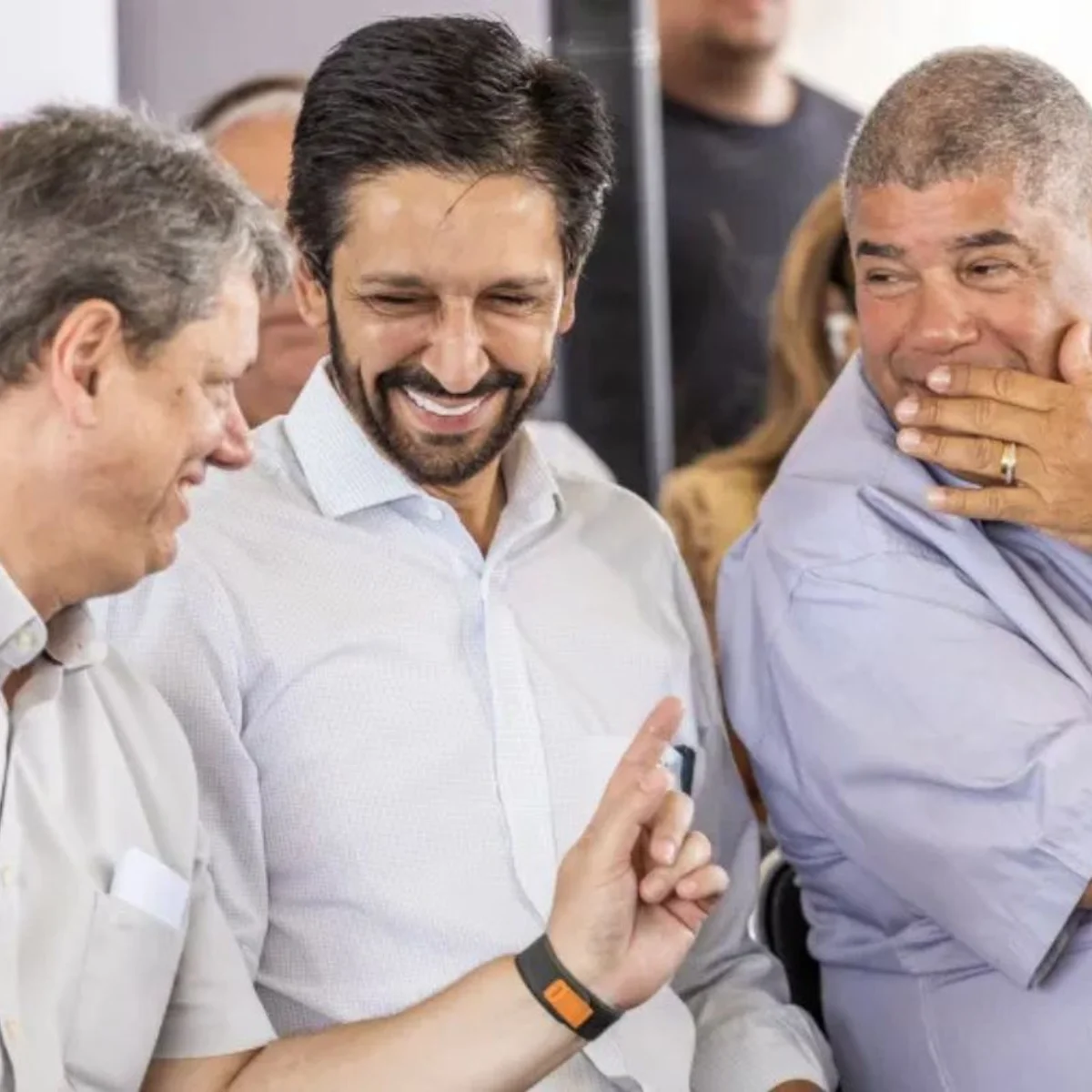Após citar “parceria”, Tarcísio chama relação com Leite de institucional