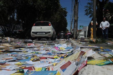 TSE proíbe propaganda e uso de adesivos de candidatos em carros de aplicativos nas eleições