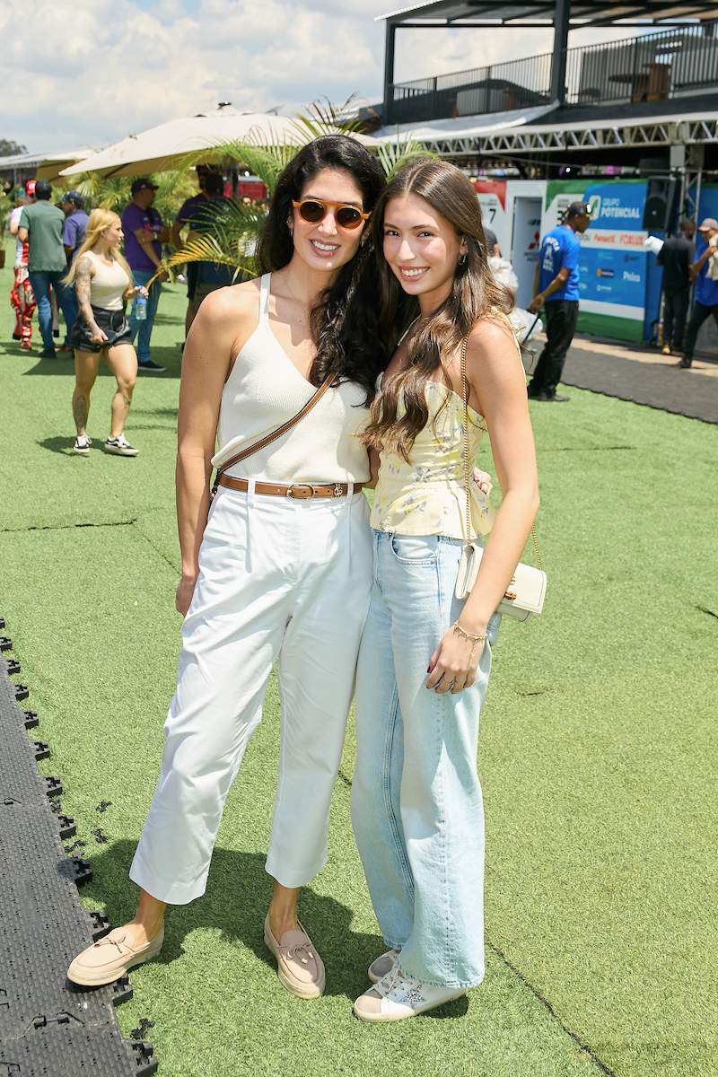 Animado, Camarote Metrópoles curte Stock Car, Fórmula 4 e Turismo Nacional