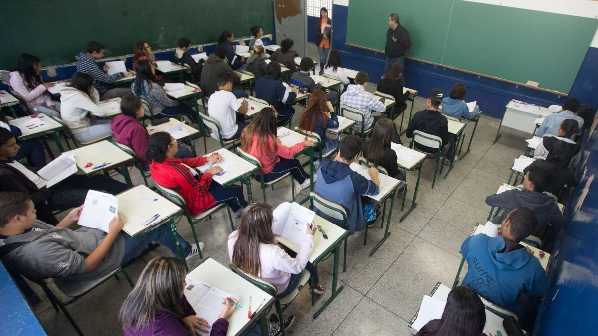 Pisa: educação brasileira segue inferior à de outros países, mas melhora