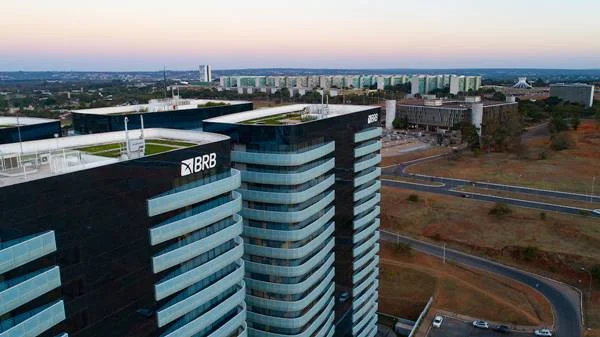 GDF cria comissão para recuperar valores e ativos em favor do BRB