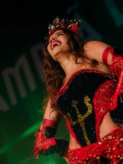 Anitta nega que exigiu "simplicidade" para musas da Grande Rio; entenda