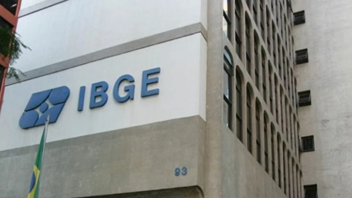 IBGE: setor de serviços fica estável em julho na comparação com junho