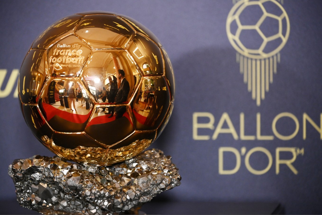 Bola de Ouro 2026: Gabriel Magalhães, Marquinhos e Vini Jr. são indicados; veja lista