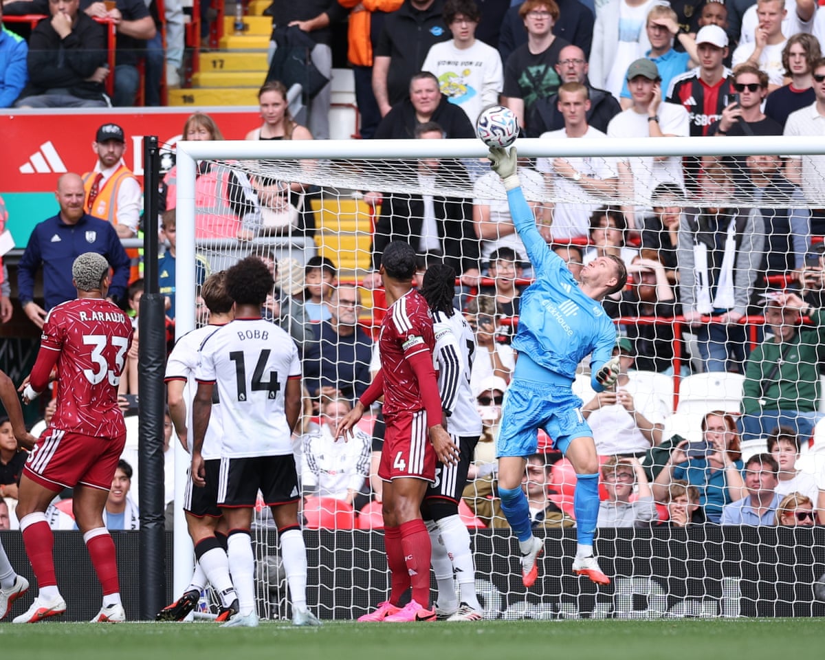Liverpool frustrado sem qualquer faísca enquanto o Fulham conquista seu merecido primeiro ponto