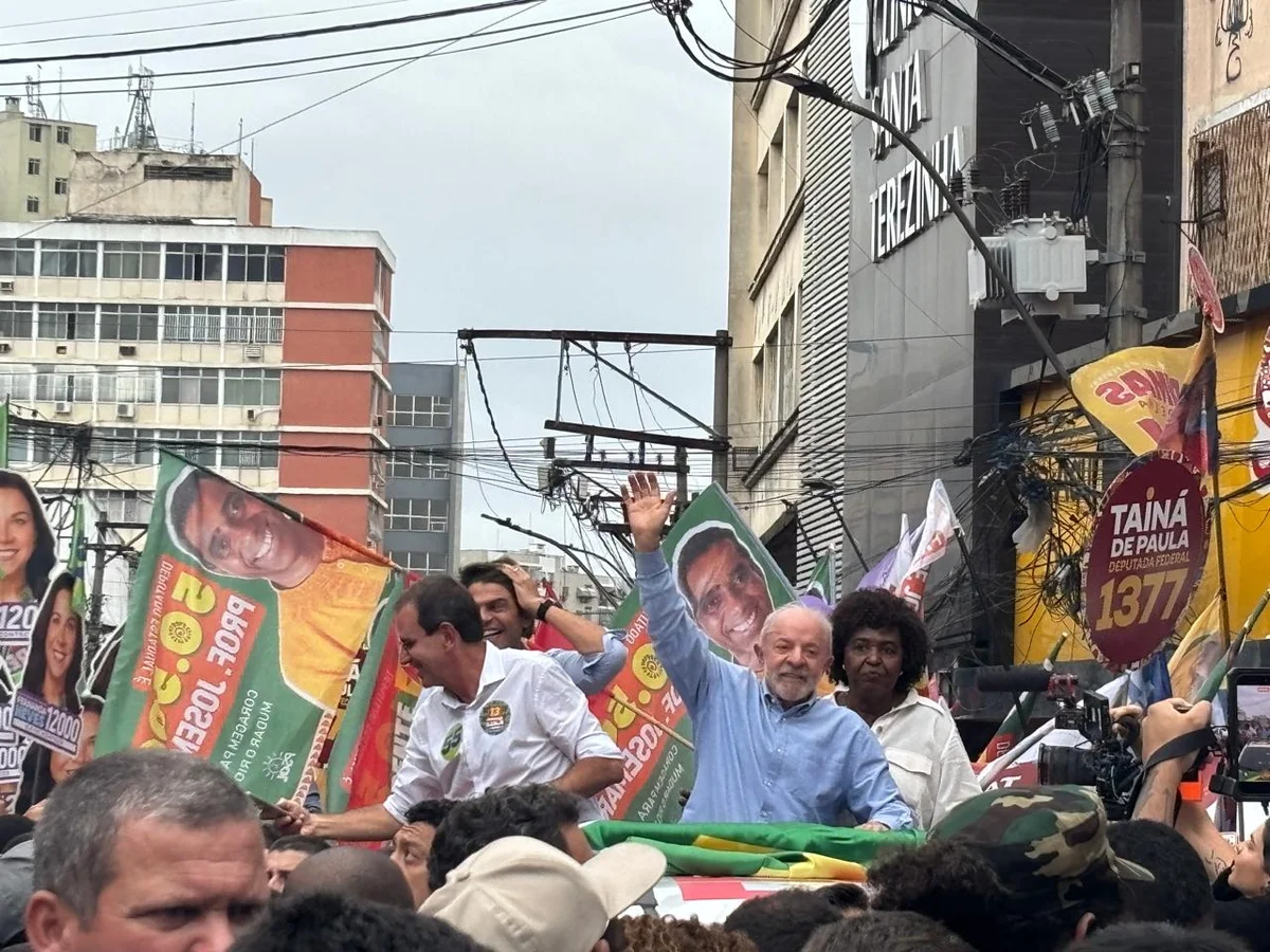 Lula diz que “não cabe representação de miliciano” no Palácio do Planalto
