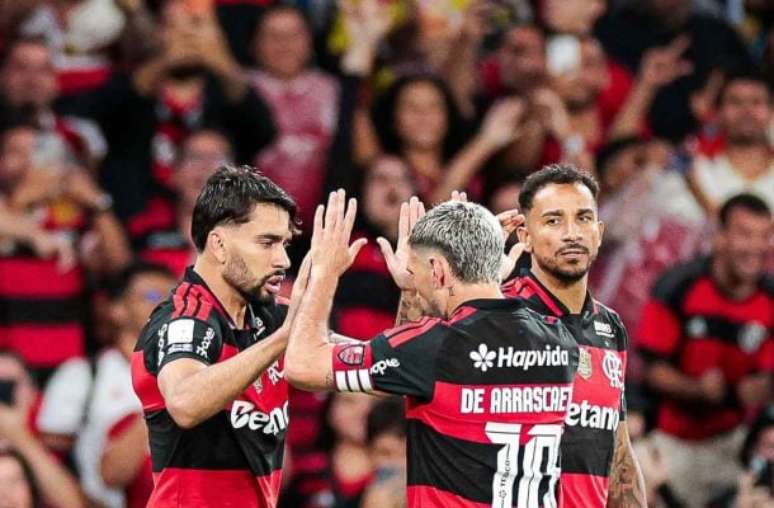 Flamengo vive melhor fase com Jardim e emplaca cinco vitórias seguidas