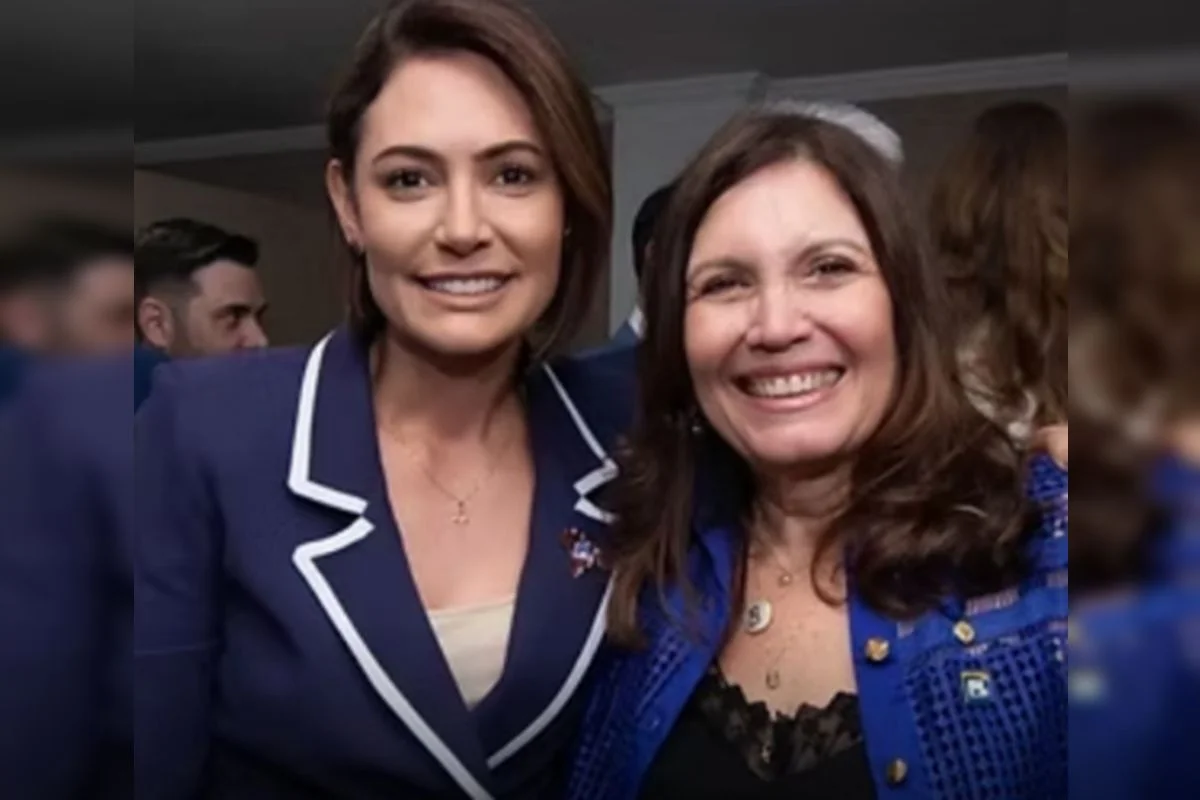 Michelle e Bia Kicis lideram intenções de voto ao Senado, diz Igape/Record