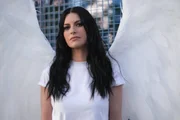 Imagem da matéria: Laura Pausini terá navio temático no Brasil em janeiro de 2027