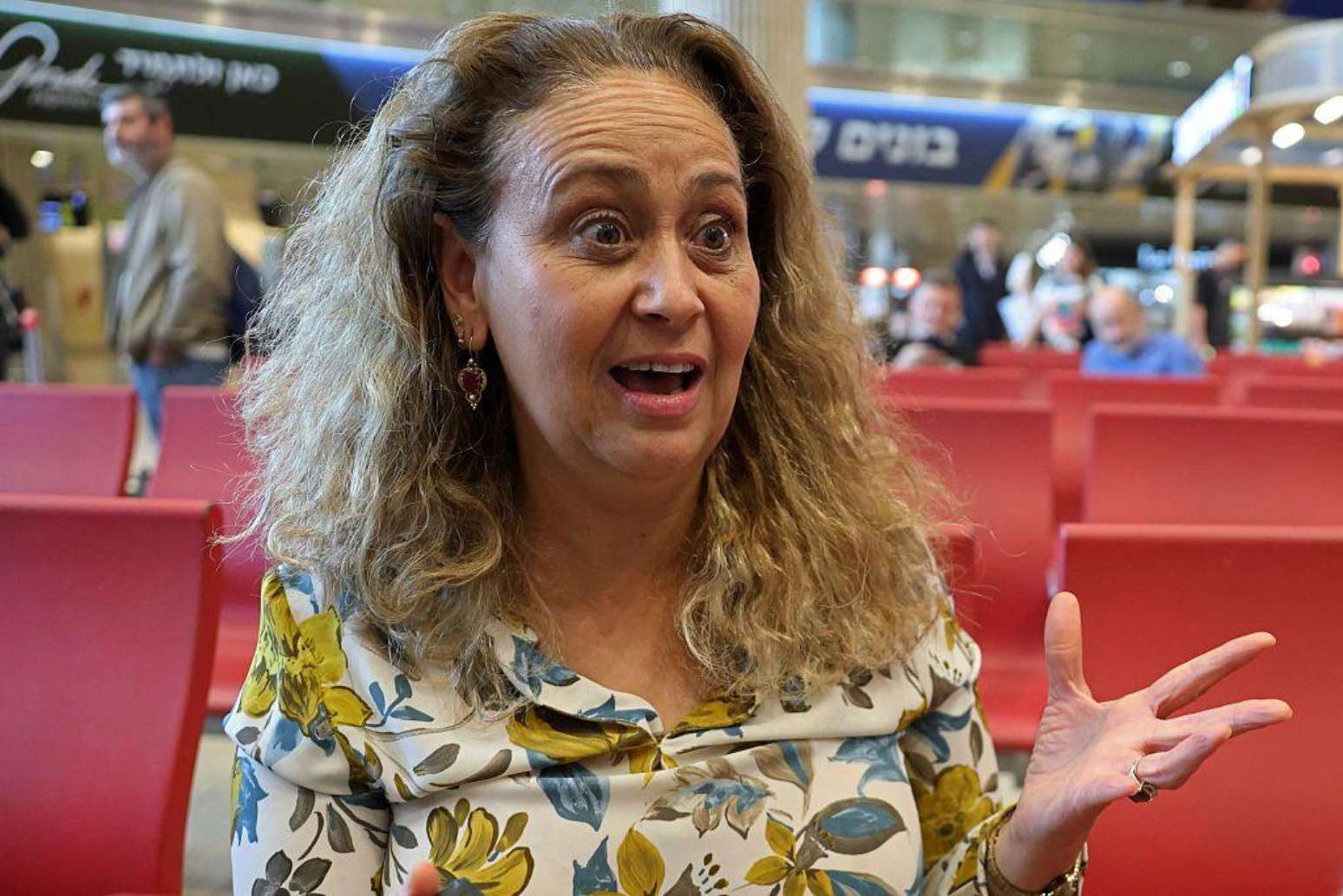 Yasmin Abukasis, de Israel, cuja filha viaja no avião da Flydubai