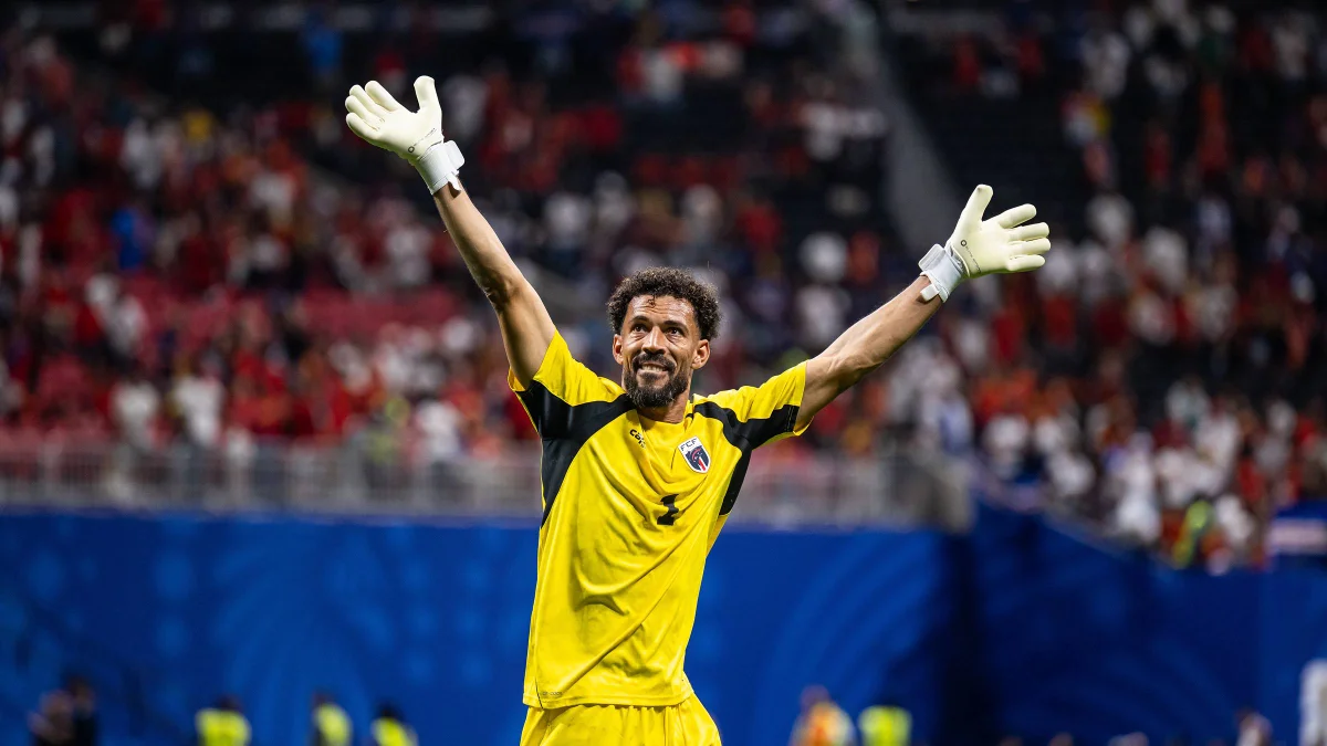 Destaque da Copa, Vozinha é indicado ao prêmio de melhor goleiro do mundo