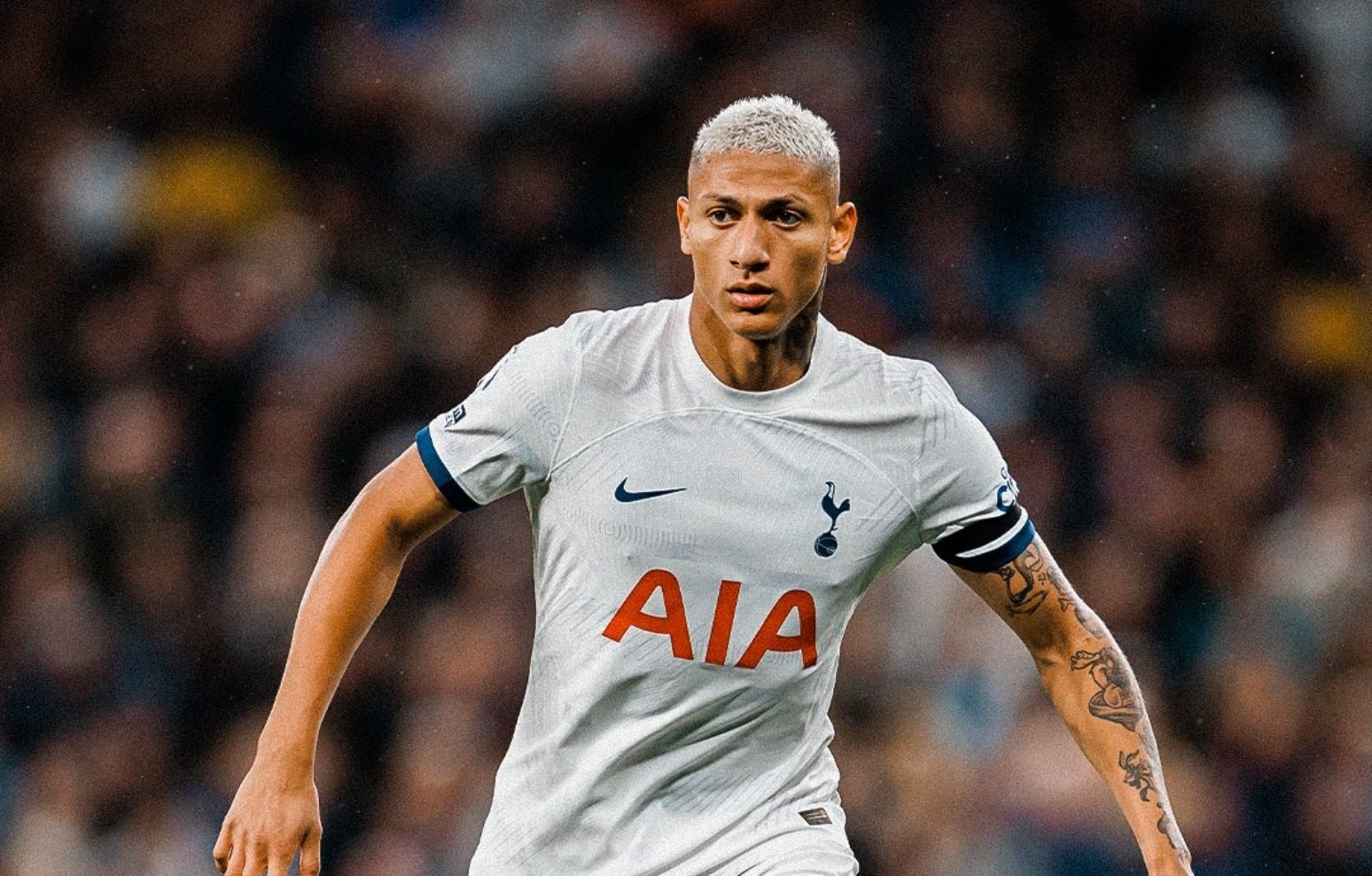 Richarlison atua pelo Tottenham, da Inglaterra