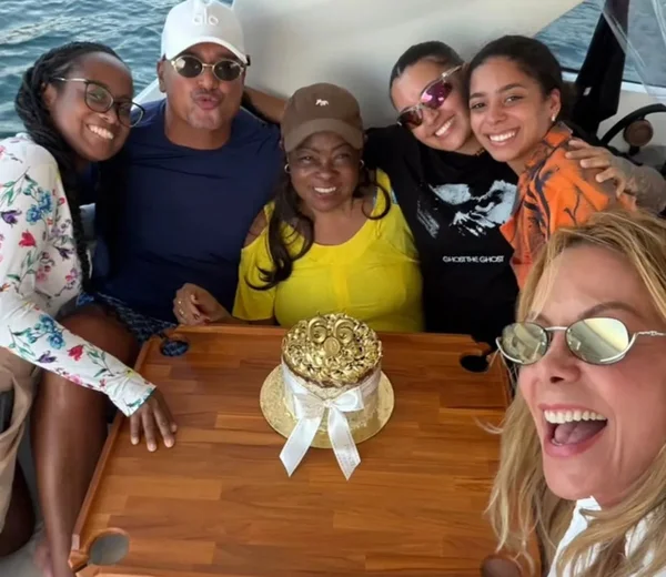Fotos: quem é a namorada de Camilly Victória, filha de Carla Perez