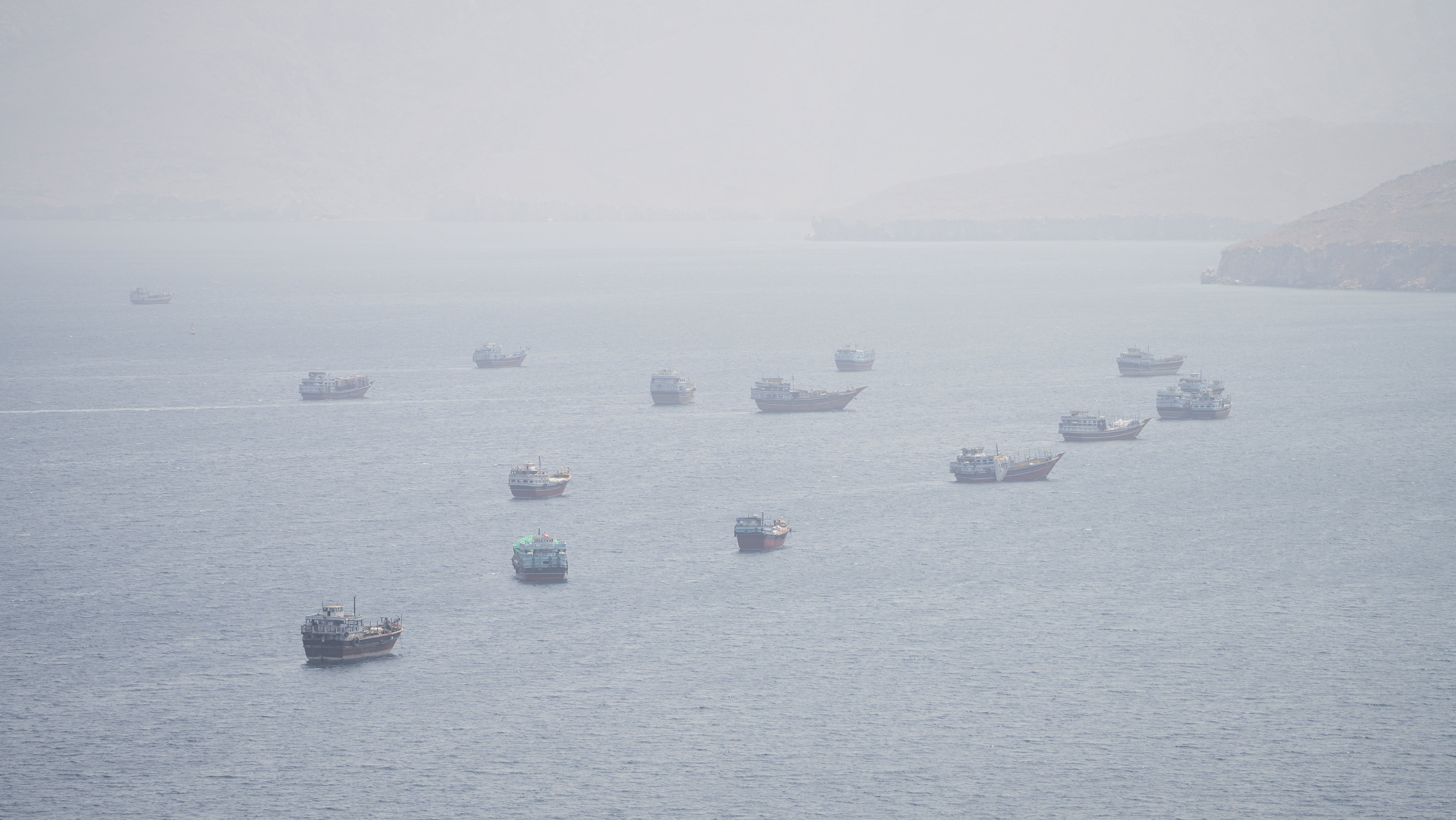Oman diz que as conversas planejadas com o Irã e os países do Golfo no Estreito de Ormuz foram adiadas: mídia estatal