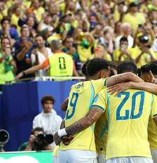 Seleção Brasileira comemora gol contra a Escócia na fase de grupos da Copa do Mundo Foto: Peter Joneleit/Icon Sportswire via Getty Images