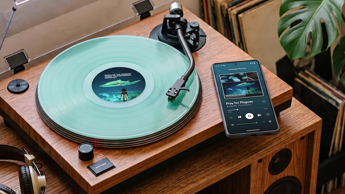 Imagem da matéria: Som do Vinil é melhor que Spotify ou CD? Descobrimos a verdade com especialista
