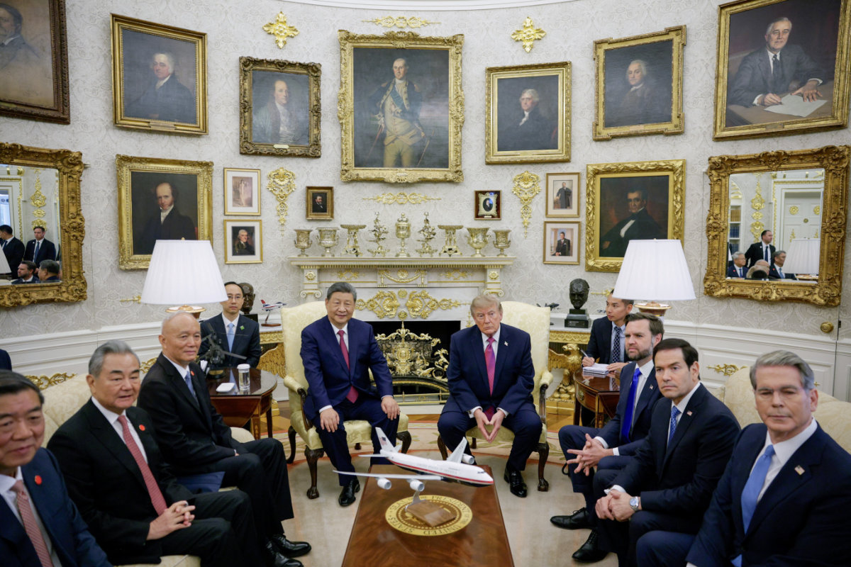 EUA e China compram tempo com trégua comercial enquanto a pressão aumenta