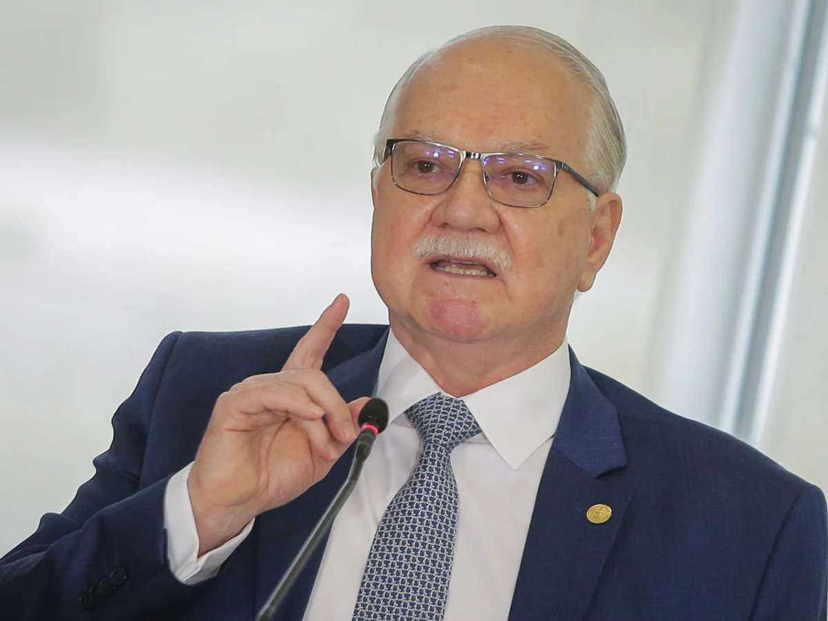 Fachin marca julgamento sobre conduta de Mendonça no Master para dia 23/9