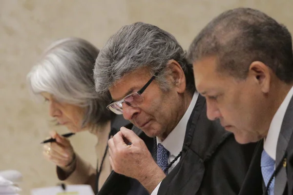 A crise no STF entra na urna (por Gaudêncio Torquato)