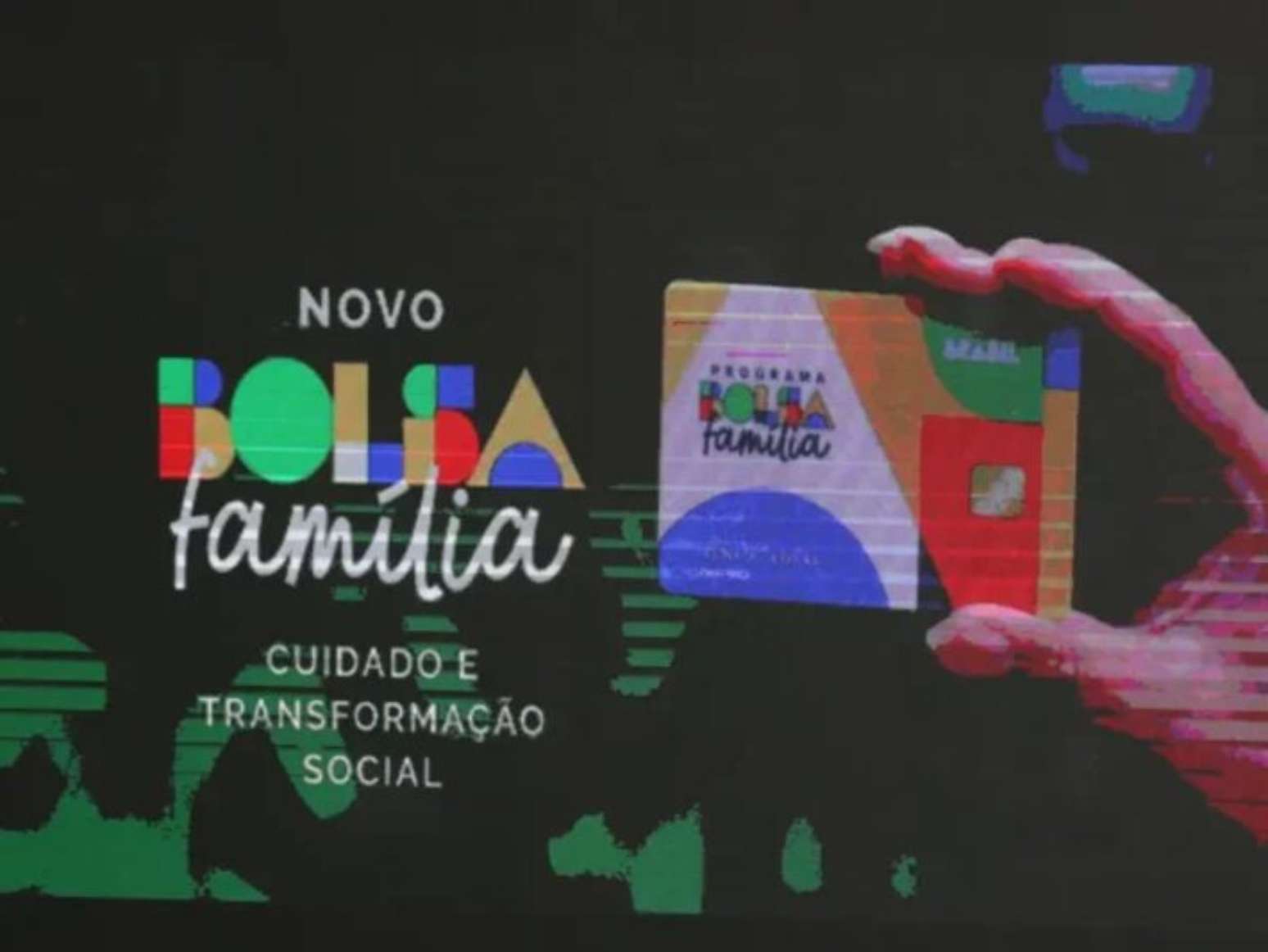 Ajuste no Bolsa Família promulgado por Lula eleva o piso do ‌programa de R$ 600 para R$ 691