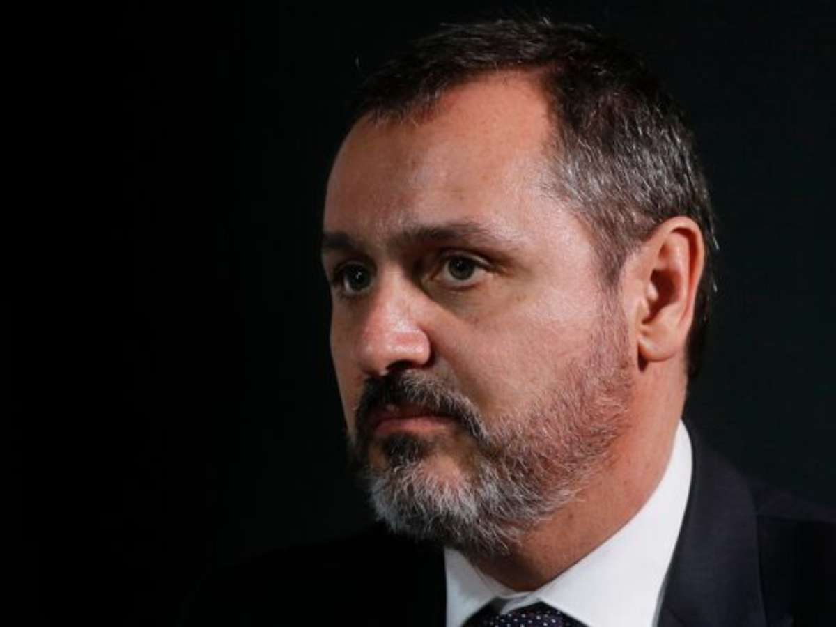Fachin dá 48 horas para Andrei se manifestar, caso queira, antes de cargo de chefia da PF ser discutido