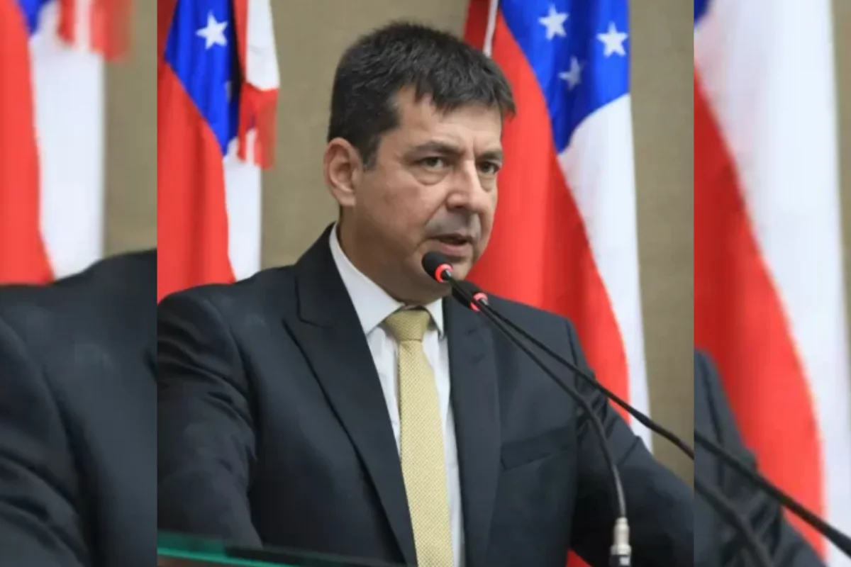 Imagem da matéria: Mendonça afasta chefe da Inteligência da PF após apontar monitoramento
