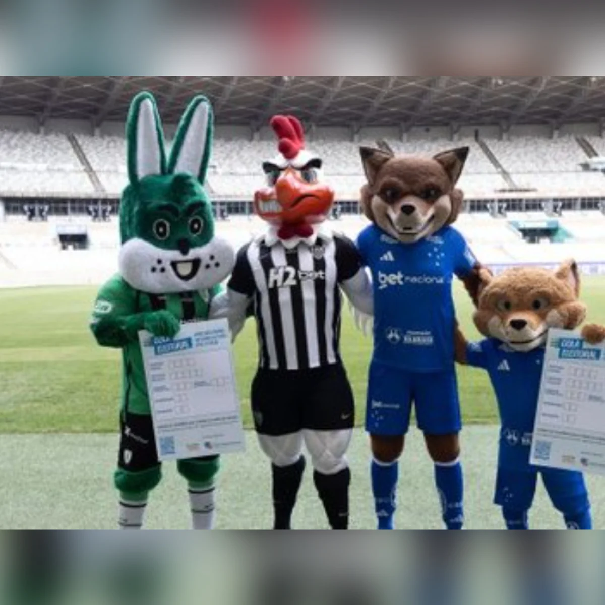 Mascotes de clubes mineiros incentivam eleitores a usar "colinha" eleitoral