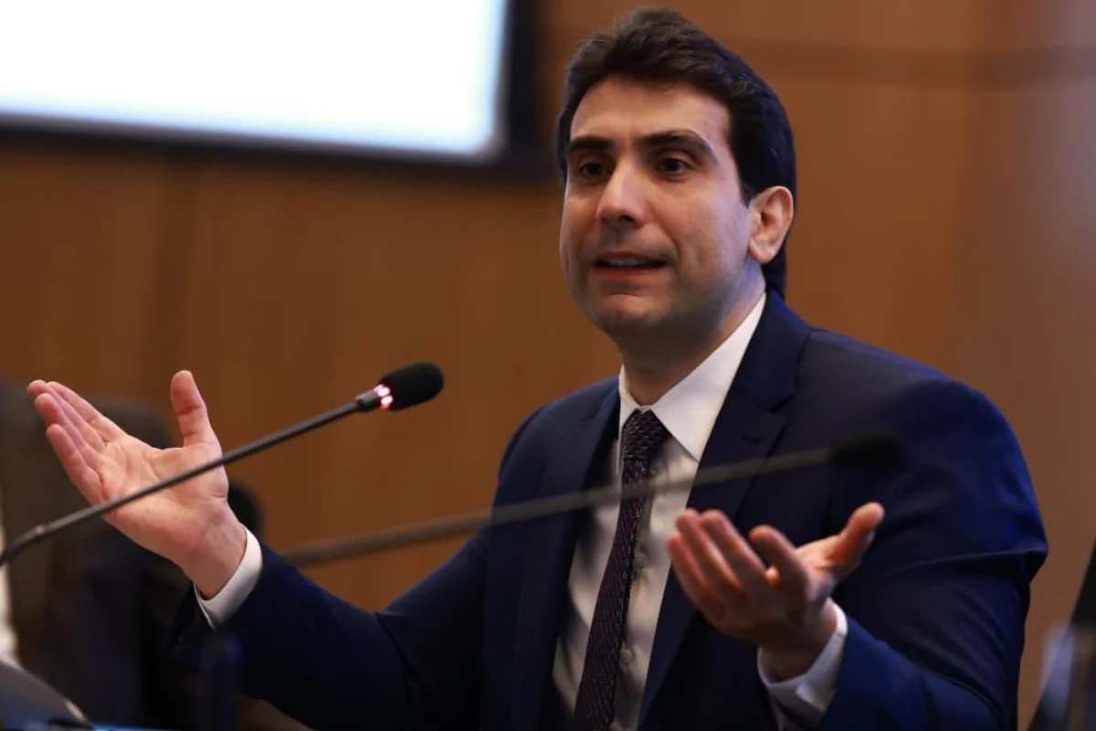 Galípolo volta a defender medidas contra endividamento e crédito predatório