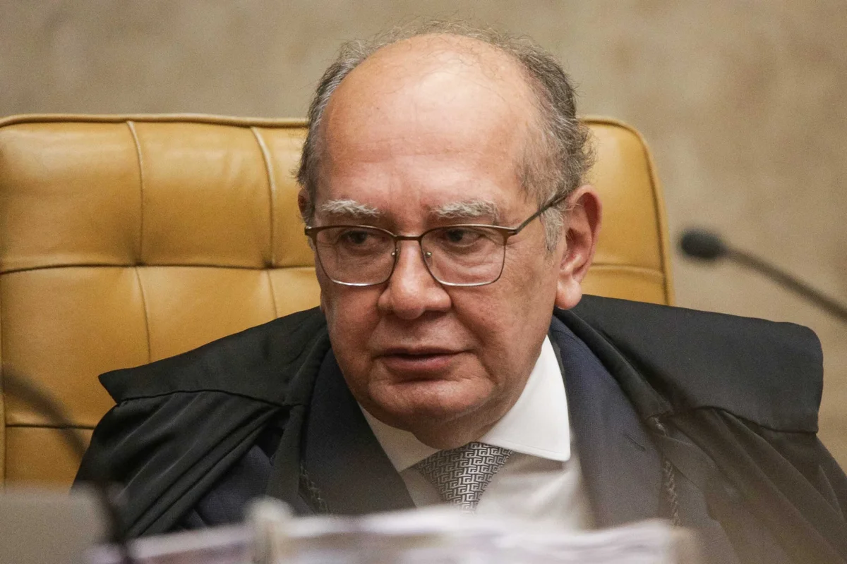 Gilmar Mendes pede que Fachin libere íntegra de dados do celular de Vorcaro