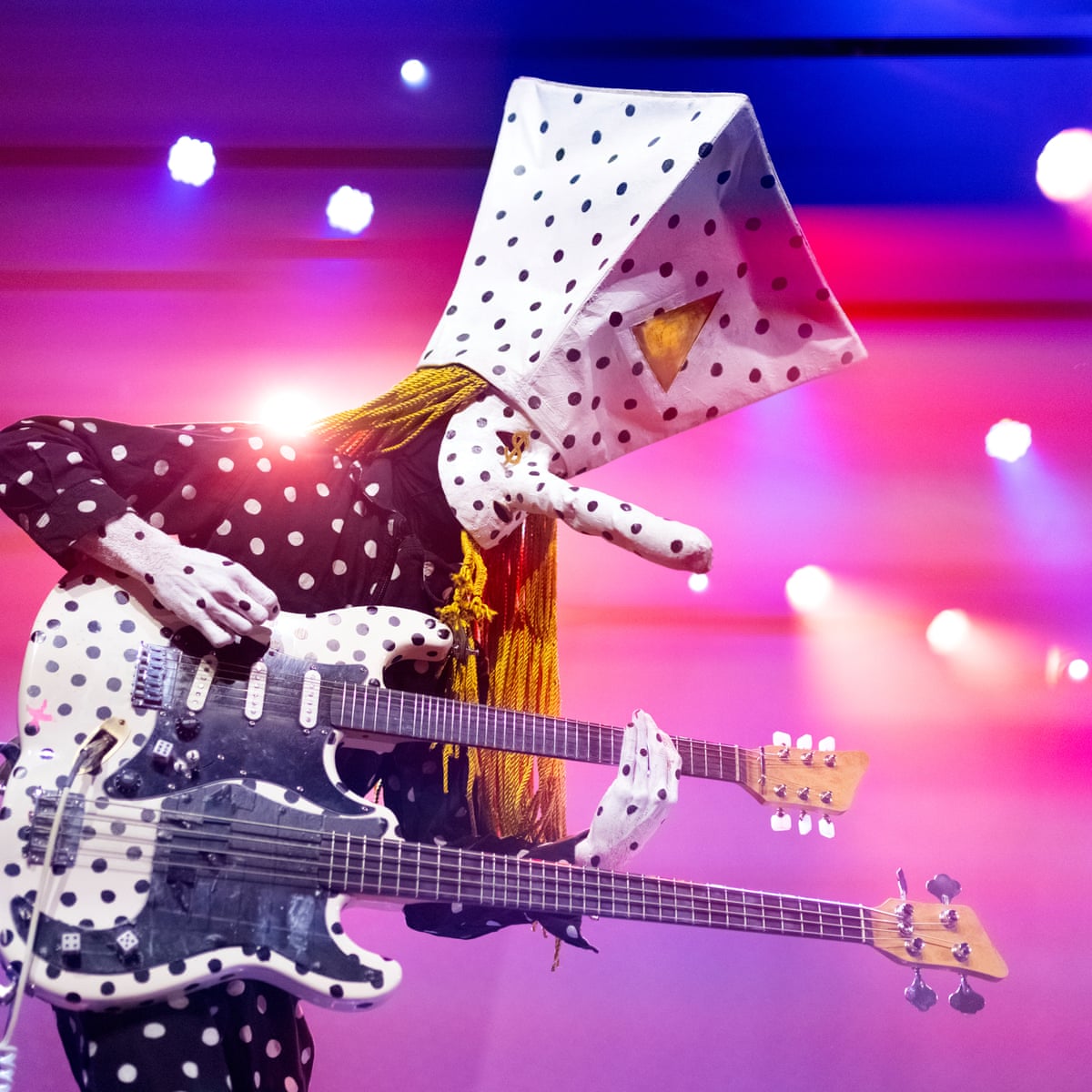 Revisão da Angine de Poitrine – domínio matemático e mentalmente impressionante do duo freaky do Quebec