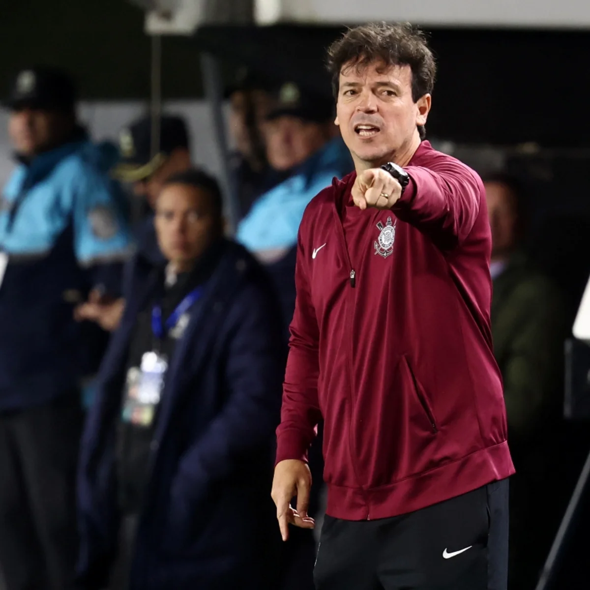 Corinthians: Diniz exalta mudança no segundo tempo e celebra convocados