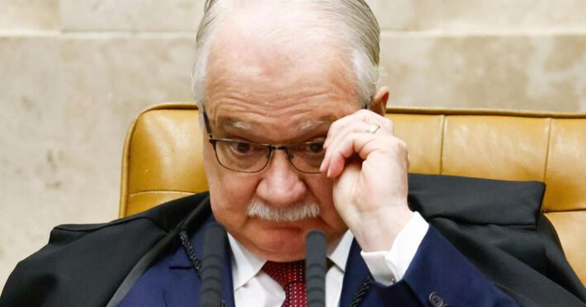 Fachin dá 72 horas para Mendonça se manifestar sobre pedido da AGU para afastar de diretor-geral da PF
