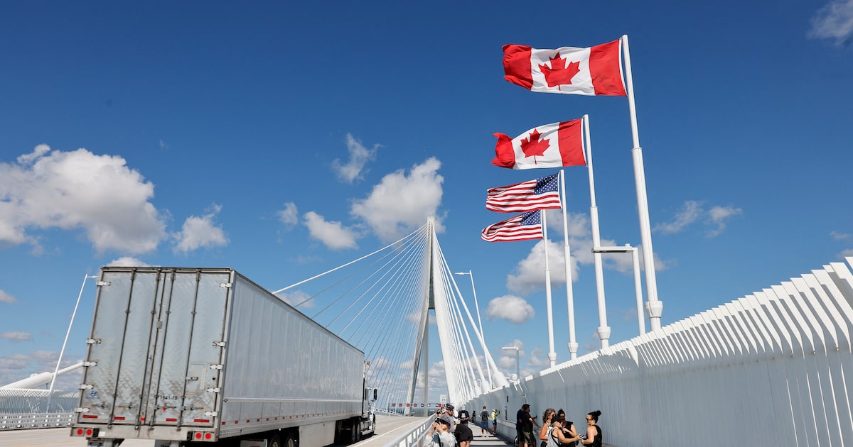 Tarifas de retaliação do Canadá sobre produtos dos EUA entram em vigor nesta terça-feira