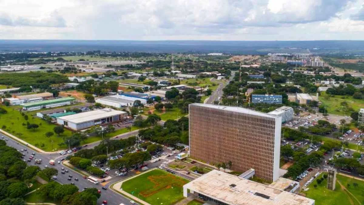 Com R$ 80,1 bilhões em receita, governo envia Lei Orçamentária para a CLDF