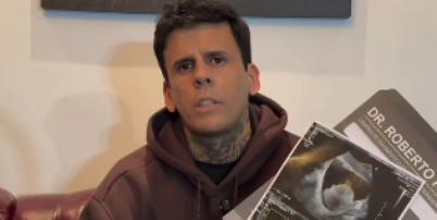 Leandro iniciou o processo de remo&ccedil;&atilde;o de tatuagens em 2024 Foto: Reprodu&ccedil;&atilde;o/Instagram/@leandrodesouzabless