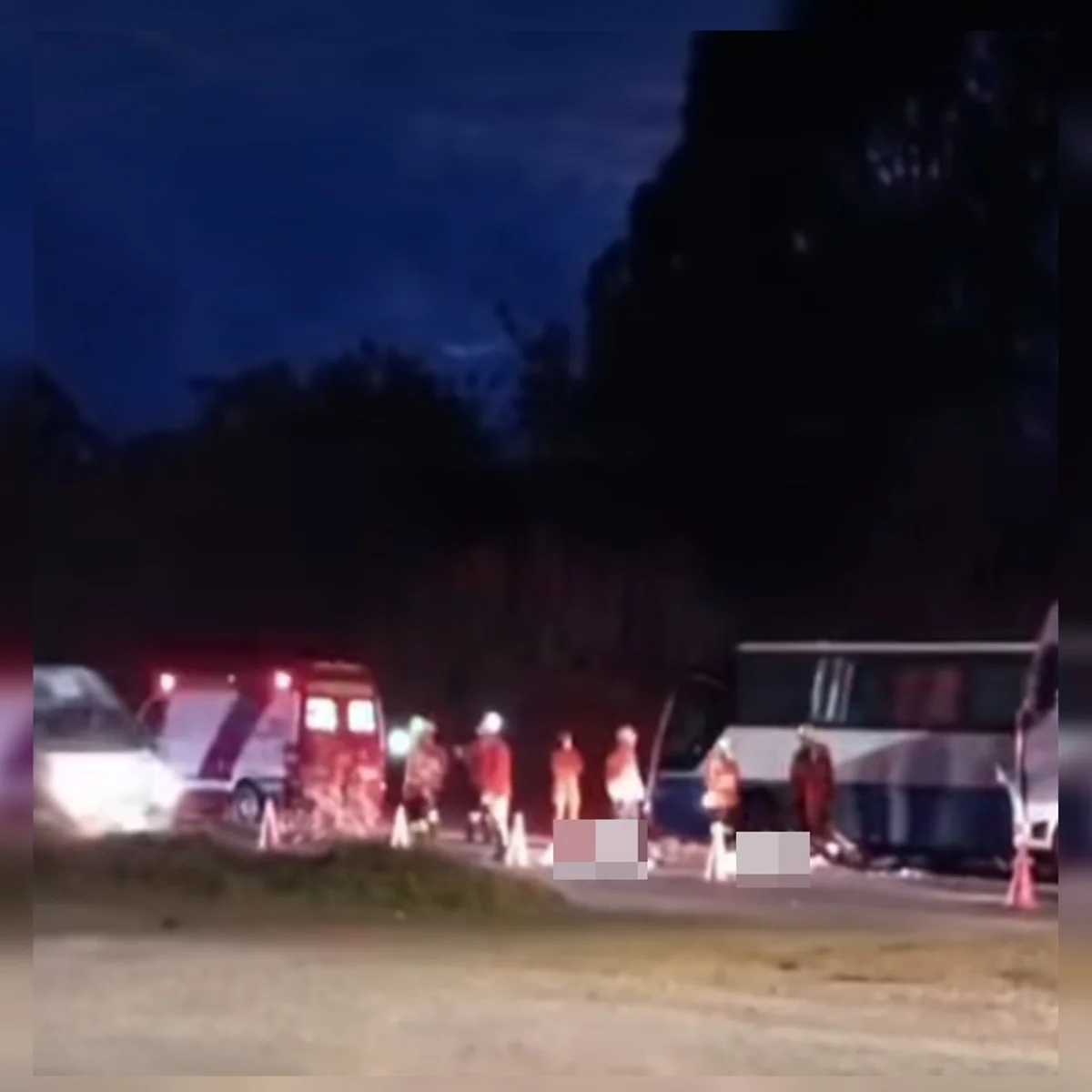 Acidente entre caminhão e moto deixa dois mortos na BR-080