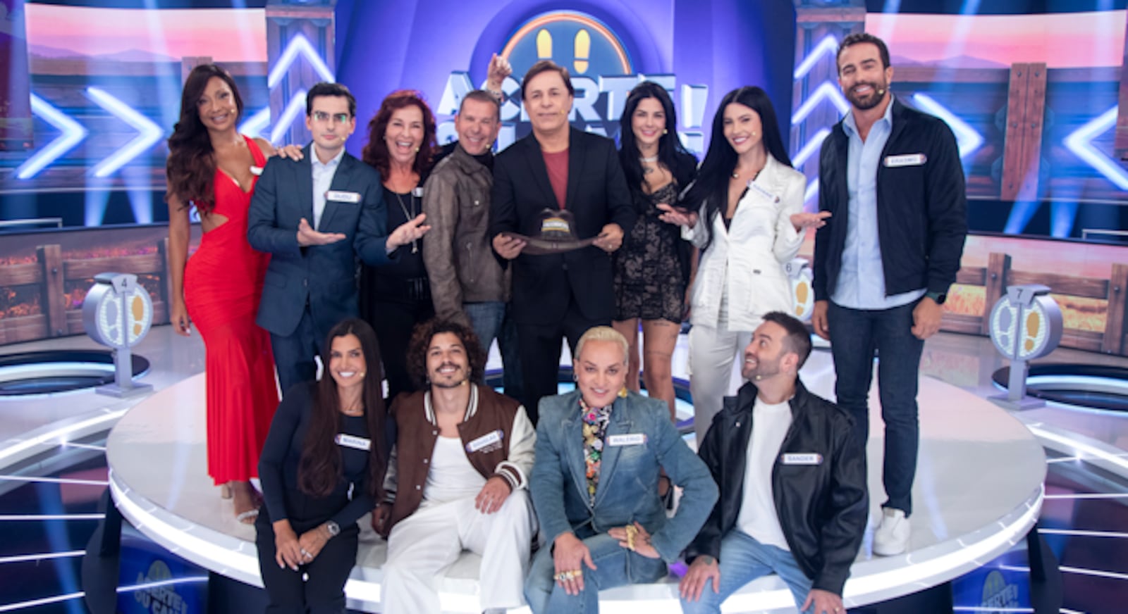 A partir das 16h, Tom Cavalcante comanda a edição especial A Fazenda do game show EDU MORAES/RECORD