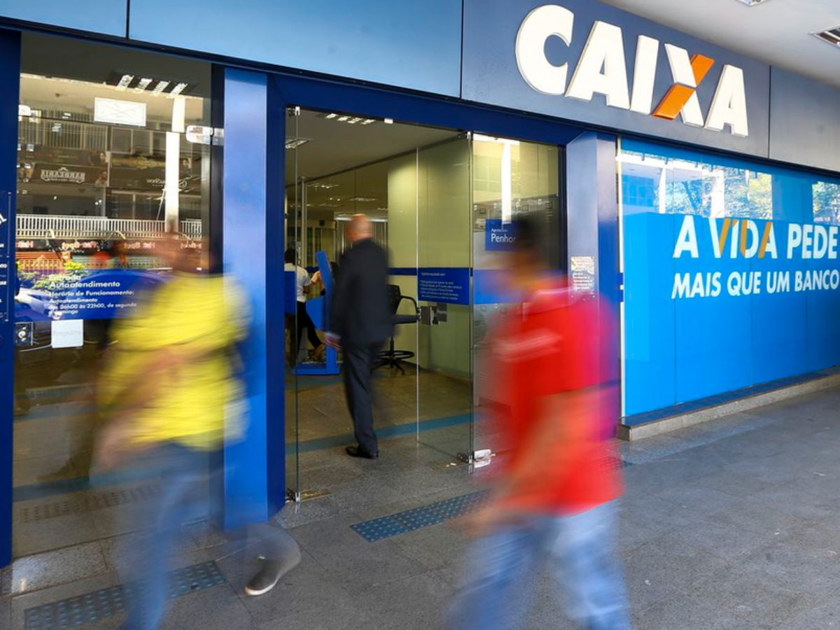 Funcionários da Caixa entram em greve e Banco do Brasil tem paralisação parcial de atividades nesta quinta