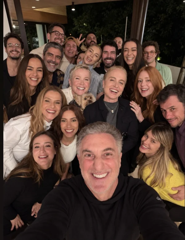 Luciano Huck é detonado após foto ao lado de amigos: “Nenhum negro” - destaque galeria
