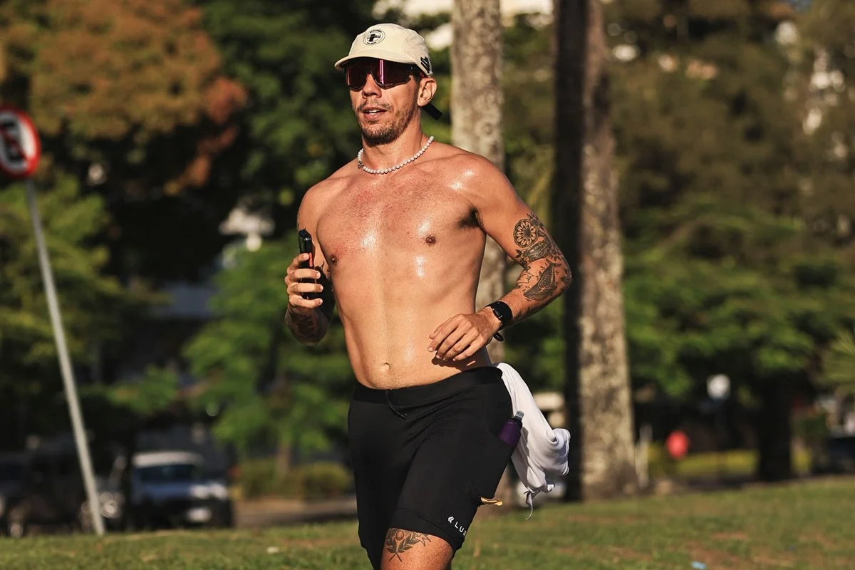 Quem é o influenciador detonado por correr 5 km dentro do Rock in Rio