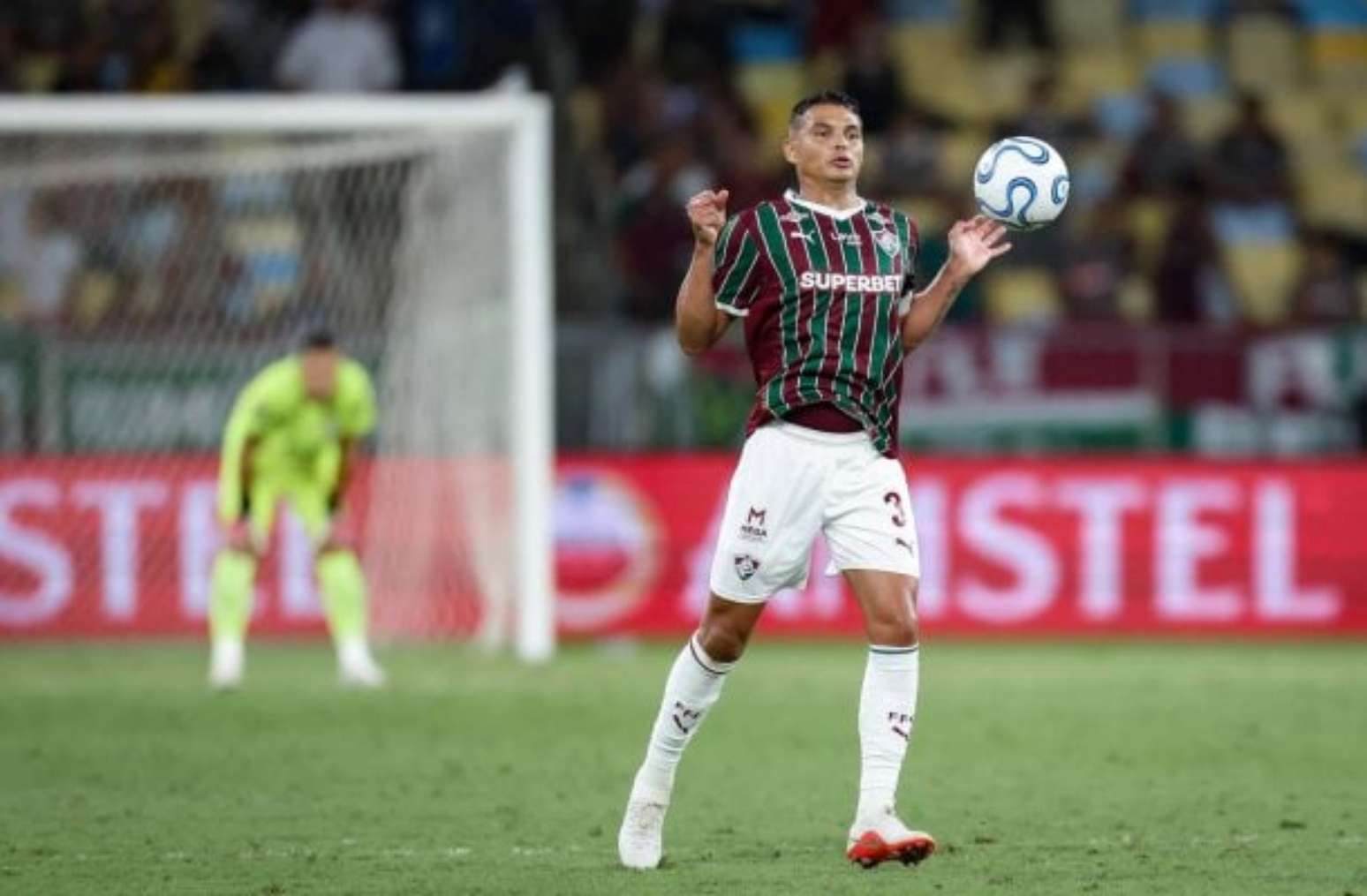 Foto: Marcelo Gon&ccedil;alves/Fluminense FC - Legenda: Capit&atilde;o tricolor fez mais uma bela partida pelo clube / Jogada10