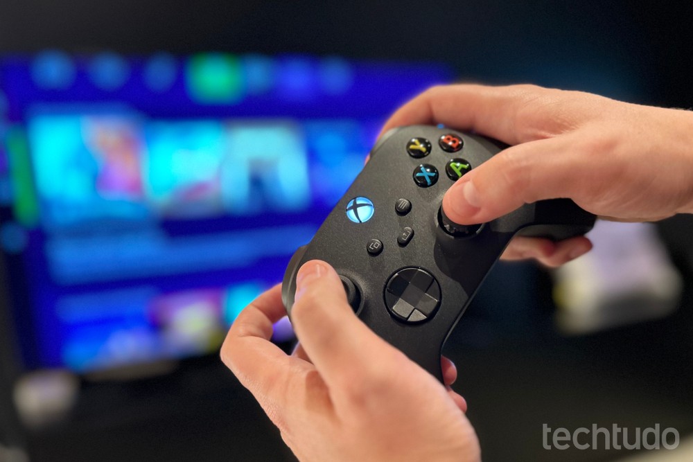 TVs Samsung permitem jogar sem o console via Xbox Cloud Gaming. — Foto: Tainah Tavares/TechTudo