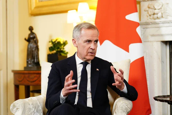 Entra em vigor nesta terça-feira tarifaço do Canadá sobre os Estados Unidos