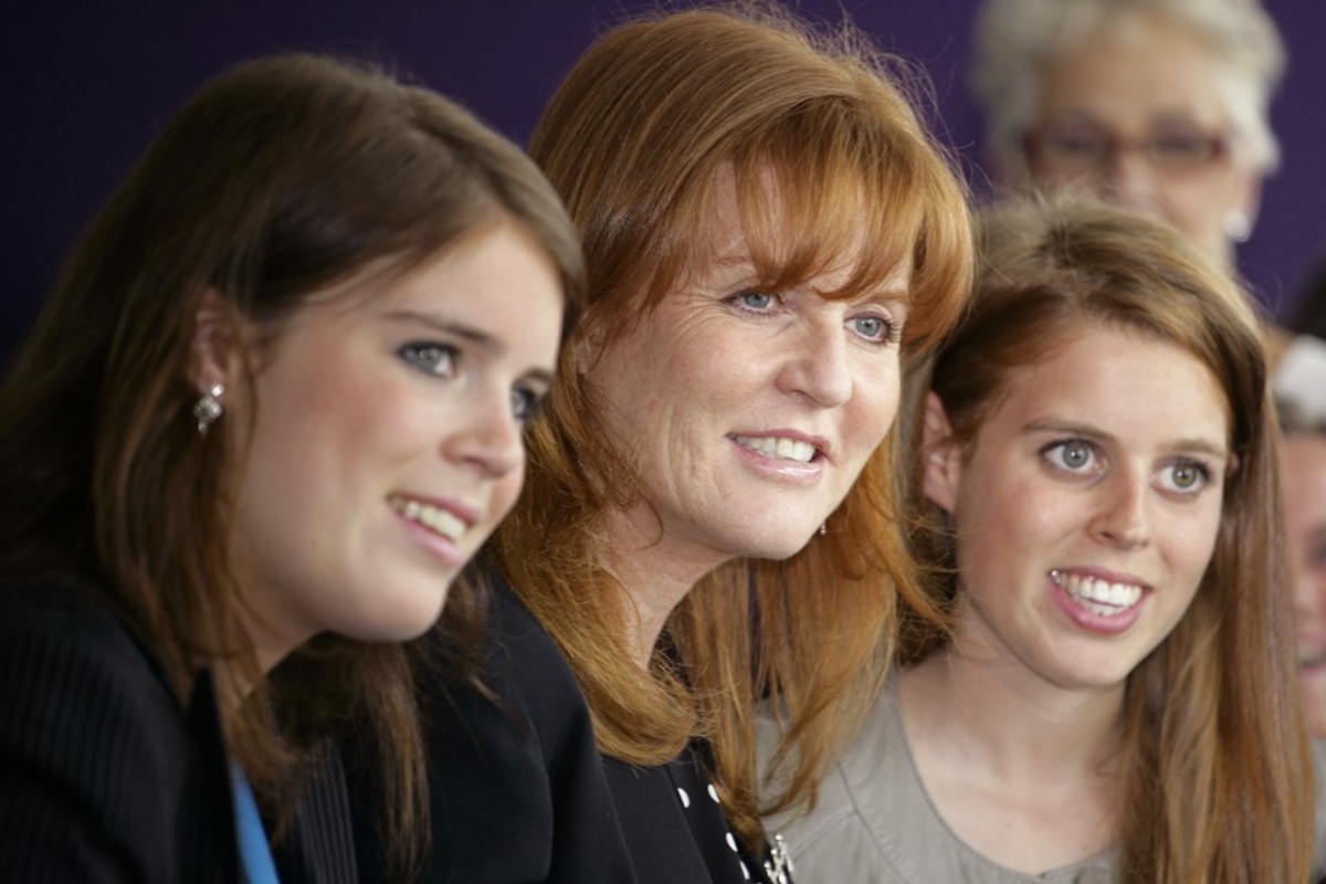 Após Harry e irmão de Diana, Sarah Ferguson ameaça contar tudo em livro