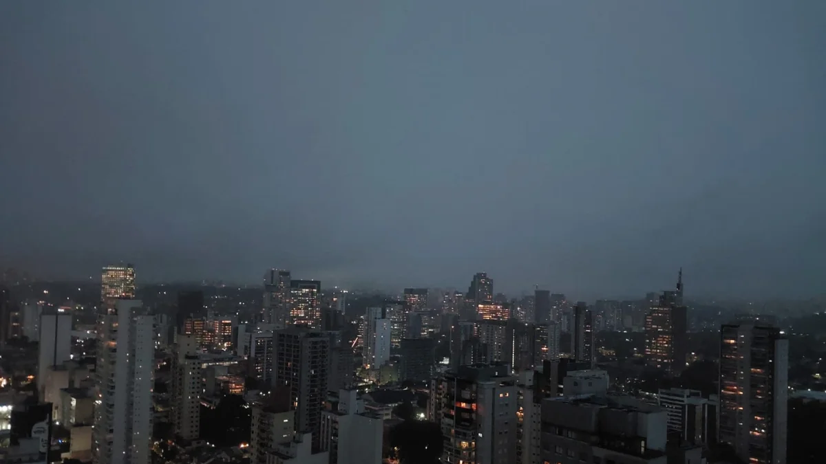 SP registra 75,4 mm de chuva em 24 horas e entra para ranking histórico