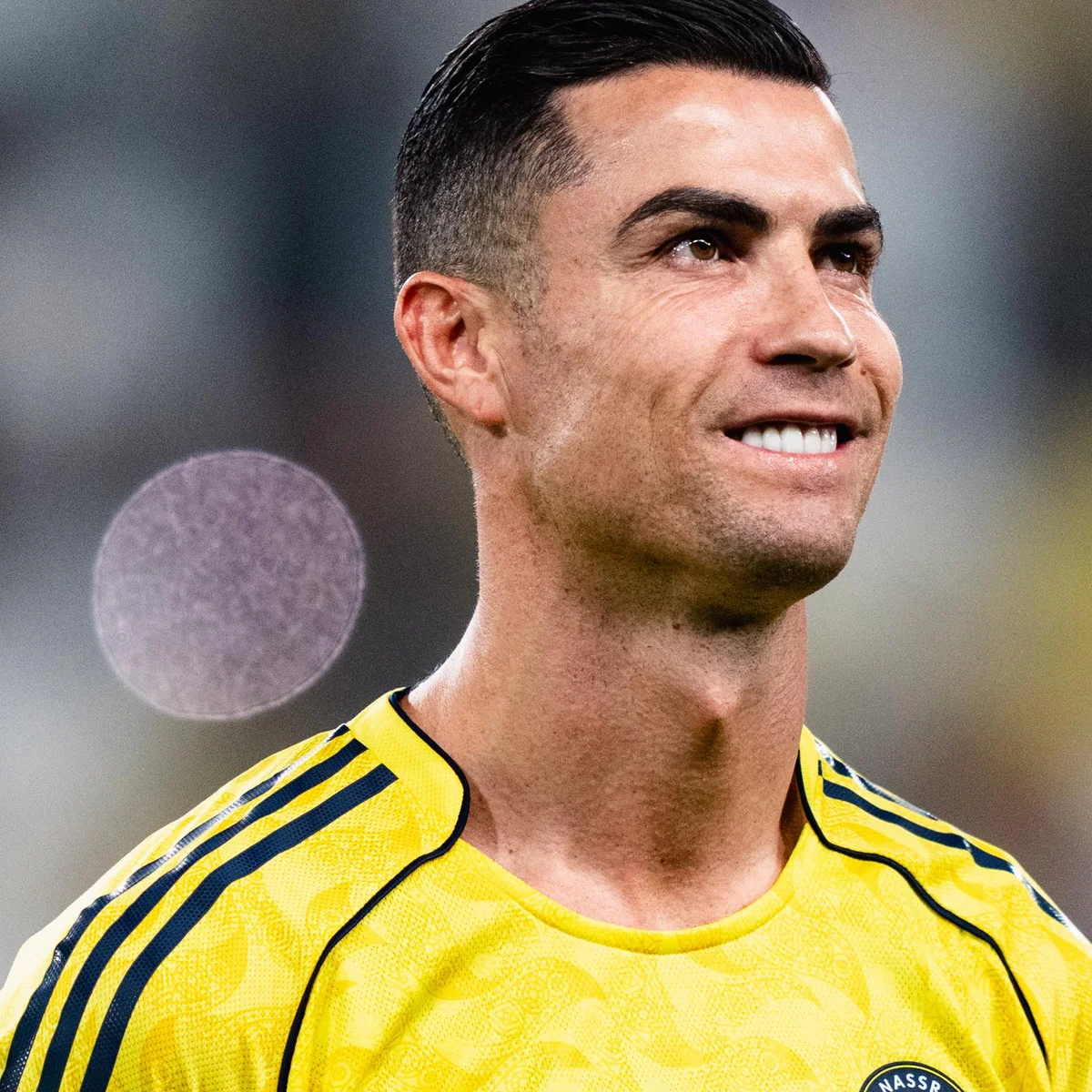 Cristiano Ronaldo negocia compra do Al-Nassr em consórcio com dono do Milan