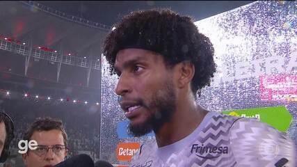 Hugo Souza elogia equipe alternativa do Corinthians: "Suportamos muito a pressão"