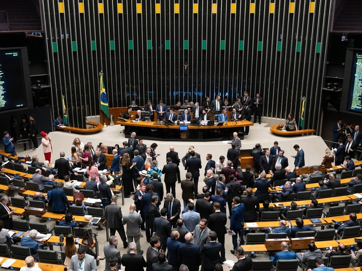 O terceiro caminho leva ao Centrão (por Paulo Markum)